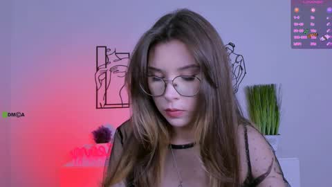 Lily online show from 09-22-25, 07:16