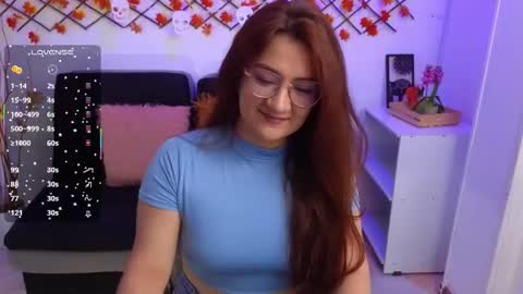 Snapshot of lily_ponce chatting on 10-20-25, 09:59 Lily online show from 10-20-25, 09:59