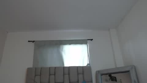 lily_rose0 online show from 05-23-26, 07:29