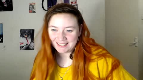 Snapshot of lily_shamy chatting on 12-29-24, 02:27 Alice online show from 12-29-24, 02:27