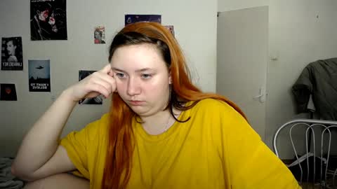 Snapshot of lily_shamy chatting on 01-07-25, 06:56 Alice online show from 01-07-25, 06:56