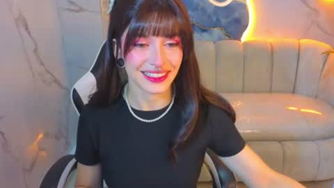 Snapshot of lily_tx chatting on 06-20-26, 12:41 Follow me.. Live 730 to 1400 online show from 06-20-26, 12:41