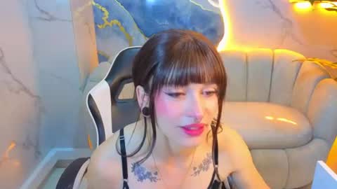 Snapshot of lily_tx chatting on 07-03-26, 12:44 Follow me.. Live 730 to 1400 online show from 07-03-26, 12:44