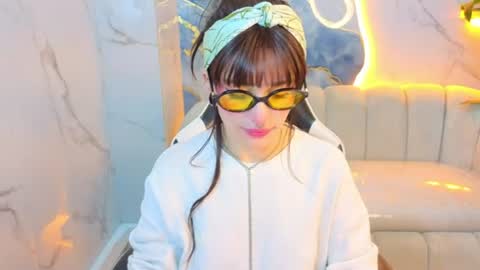 Snapshot of lily_tx chatting on 07-14-26, 12:44 Follow me.. Live 730 to 1400 online show from 07-14-26, 12:44