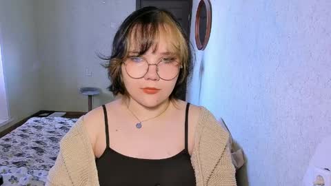 Lily online show from 03-31-26, 09:10