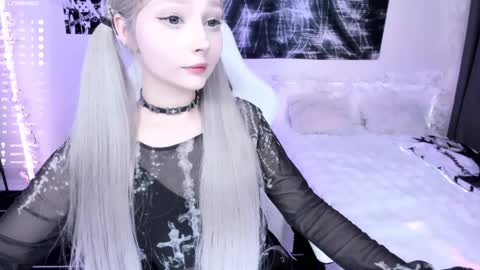 Lily online show from 04-06-26, 04:46