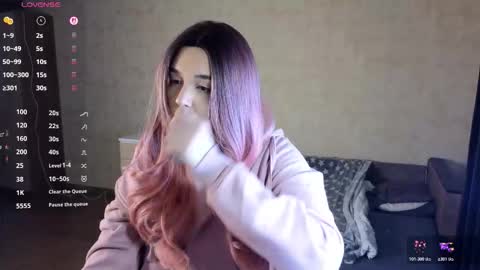 lily_white7 online show from 02-07-26, 05:16