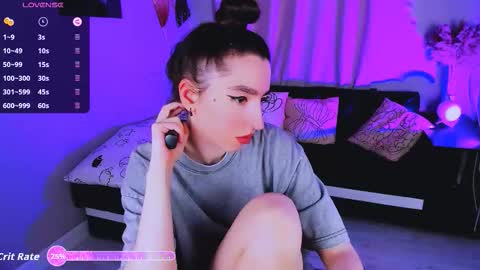 LILY online show from 10-22-25, 08:36