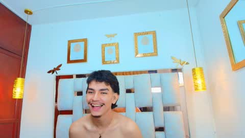 lilyandjuan_ online show from 09-20-25, 07:48