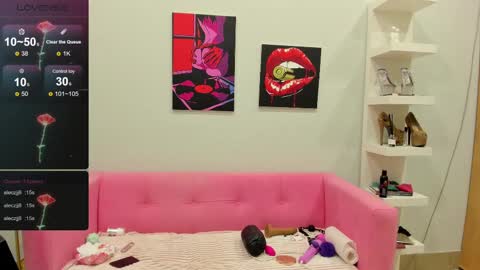 Snapshot of lilybrilly chatting on 03-10-25, 07:32 Lily online show from 03-10-25, 07:32