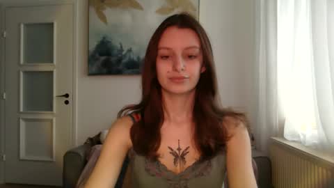 Snapshot of lilycandy_ chatting on 02-11-26, 12:32 lilycandy_ online show from 02-11-26, 12:32