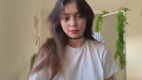 Lily   online show from 09-10-25, 03:23