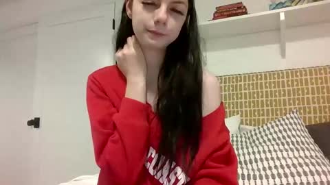 Snapshot of lilygracexoxo chatting on 09-17-25, 11:06 Lily Grace online show from 09-17-25, 11:06
