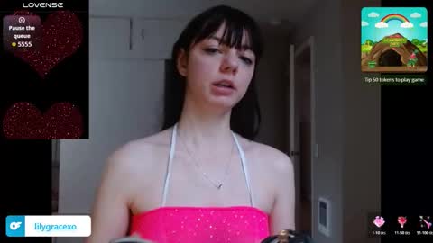 Lily Grace online show from 10-26-25, 06:47