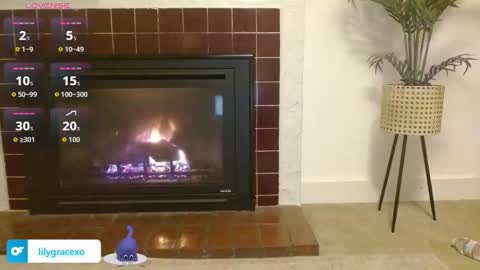 Lily Grace online show from 11-24-25, 01:38