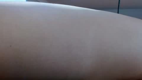 lilyjamesx online show from 12-31-24, 10:56