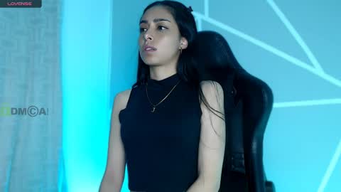 Liliana louise online show from 01-04-25, 12:16