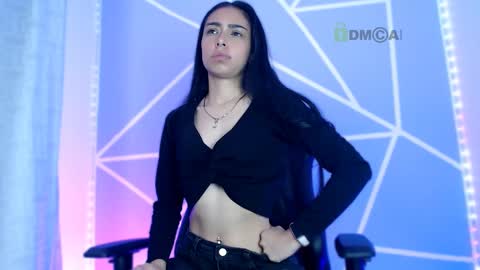 Liliana louise online show from 01-10-25, 01:52