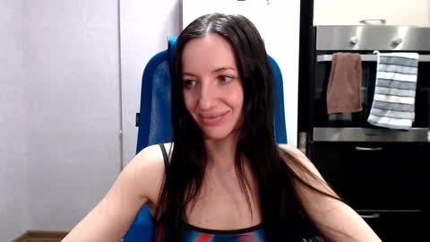 Lily online show from 01-10-25, 05:24
