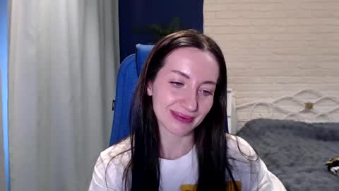 Lily online show from 05-12-26, 08:55