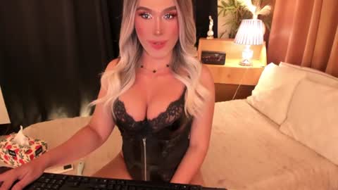IM YOUR TRUE GODESS Lilymonstercock online show from 06-15-26, 12:57