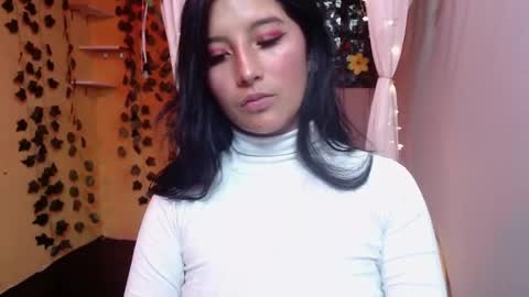 lilymoon_018 online show from 05-01-26, 02:10