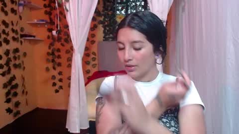 lilymoon_018 online show from 05-28-26, 12:46