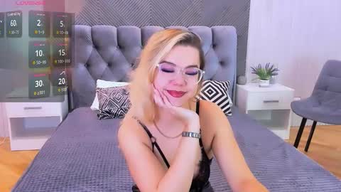 Snapshot of lilyrabbit chatting on 11-07-25, 05:29 Rose online show from 11-07-25, 05:29