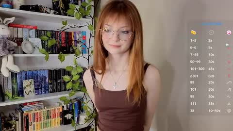 Snapshot of lilyrin chatting on 04-27-26, 06:50 Lily online show from 04-27-26, 06:50