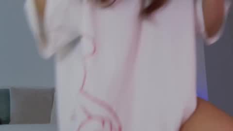 Lily online show from 10-18-25, 10:49