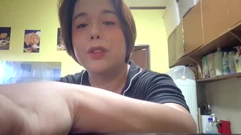 Snapshot of lilysette chatting on 05-11-26, 09:37 lilysette online show from 05-11-26, 09:37