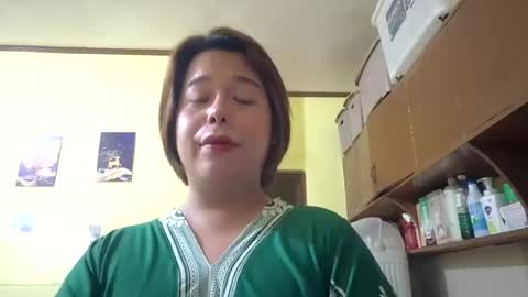 Snapshot of lilysette chatting on 06-16-26, 12:41 lilysette online show from 06-16-26, 12:41