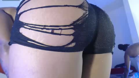 Snapshot of lilyspringfu chatting on 09-29-25, 06:13 lilyspringfu online show from 09-29-25, 06:13