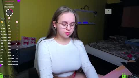 Lily online show from 01-07-26, 02:19