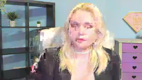 Lily online show from 02-14-26, 02:47