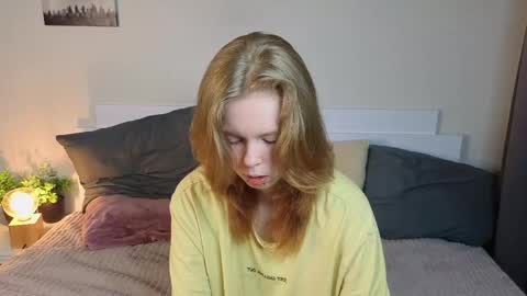 Julie online show from 05-06-26, 07:30