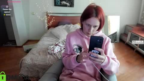 Snapshot of lilyviolet7 chatting on 04-07-26, 02:06 Hi Im Lily online show from 04-07-26, 02:06