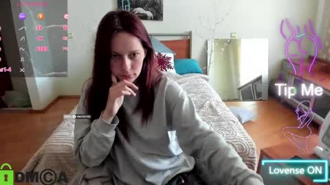 Snapshot of lilyviolet7 chatting on 05-02-26, 02:22 Hi Im Lily online show from 05-02-26, 02:22