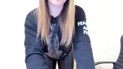    online show from 01-18-25, 06:21