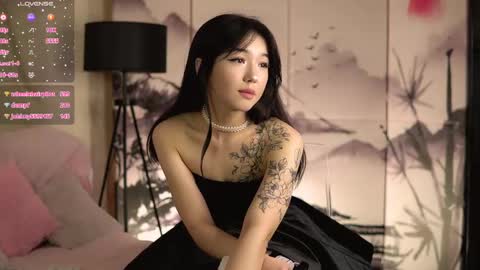 Snapshot of lin_kun chatting on 03-07-25, 06:11 Lin Use menu to play with me online show from 03-07-25, 06:11