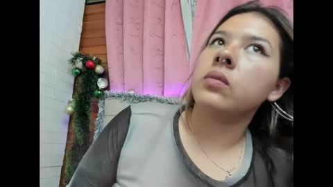 Lina Browm online show from 12-12-24, 02:04