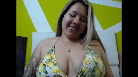 Lina Browm online show from 02-10-25, 09:36