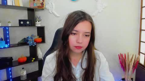 Lina online show from 12-21-24, 05:14