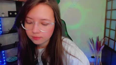 Lina online show from 01-04-25, 02:14