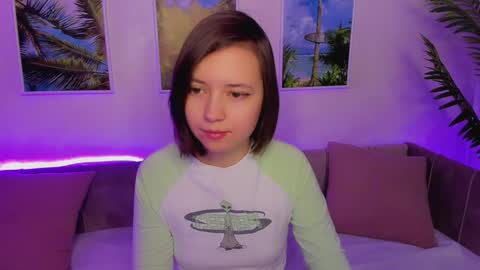 Lina online show from 01-20-25, 05:37