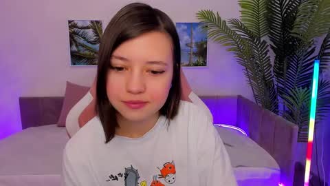 Lina online show from 03-01-25, 01:53