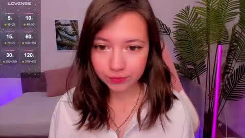 Lina online show from 09-09-25, 02:11