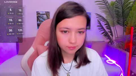 Lina online show from 10-03-25, 02:41