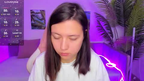 Lina online show from 10-04-25, 02:42