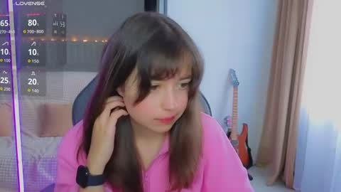 Snapshot of lina_brownie chatting on 06-11-26, 02:53 Lina online show from 06-11-26, 02:53
